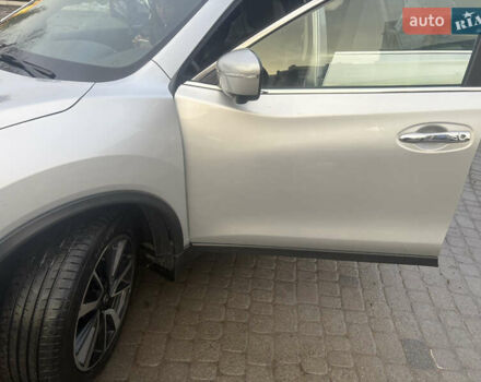 Серый Ниссан ИксТрейл, объемом двигателя 1.6 л и пробегом 172 тыс. км за 16700 $, фото 13 на Automoto.ua