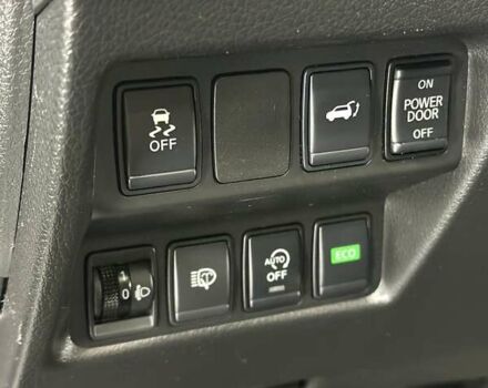 Серый Ниссан ИксТрейл, объемом двигателя 1.6 л и пробегом 101 тыс. км за 22000 $, фото 13 на Automoto.ua