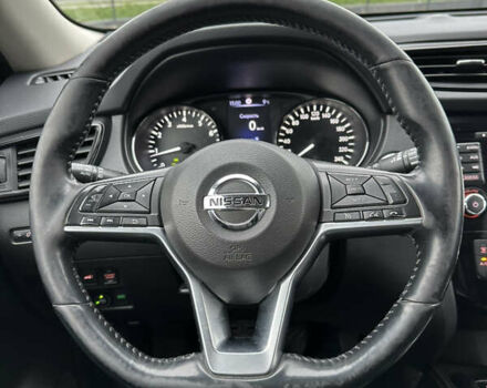 Серый Ниссан ИксТрейл, объемом двигателя 2.49 л и пробегом 216 тыс. км за 18500 $, фото 9 на Automoto.ua