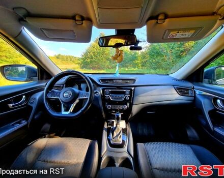 Сірий Ніссан ІксТрейл, об'ємом двигуна 2 л та пробігом 145 тис. км за 17900 $, фото 7 на Automoto.ua