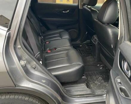 Серый Ниссан ИксТрейл, объемом двигателя 1.6 л и пробегом 265 тыс. км за 17500 $, фото 9 на Automoto.ua