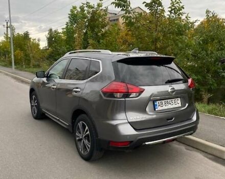 Серый Ниссан ИксТрейл, объемом двигателя 1.6 л и пробегом 265 тыс. км за 17500 $, фото 5 на Automoto.ua