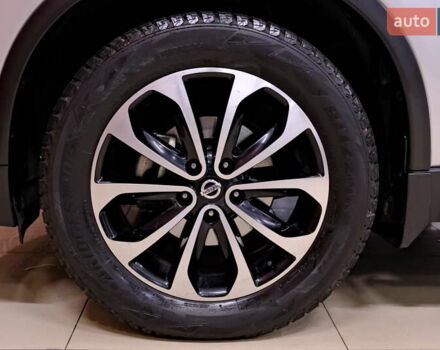 Серый Ниссан ИксТрейл, объемом двигателя 1.6 л и пробегом 50 тыс. км за 23900 $, фото 46 на Automoto.ua