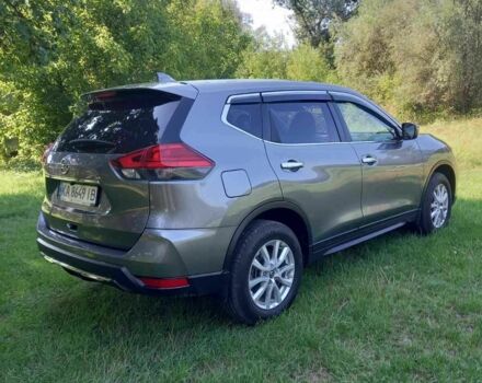 Серый Ниссан ИксТрейл, объемом двигателя 2 л и пробегом 42 тыс. км за 20500 $, фото 2 на Automoto.ua