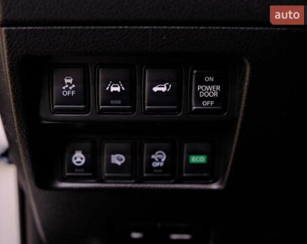 Серый Ниссан ИксТрейл, объемом двигателя 1.6 л и пробегом 50 тыс. км за 23900 $, фото 23 на Automoto.ua