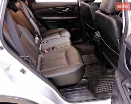 Серый Ниссан ИксТрейл, объемом двигателя 1.6 л и пробегом 50 тыс. км за 23900 $, фото 37 на Automoto.ua