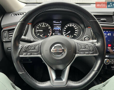 Серый Ниссан ИксТрейл, объемом двигателя 2 л и пробегом 80 тыс. км за 20000 $, фото 19 на Automoto.ua