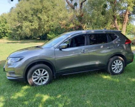 Серый Ниссан ИксТрейл, объемом двигателя 2 л и пробегом 42 тыс. км за 20500 $, фото 1 на Automoto.ua