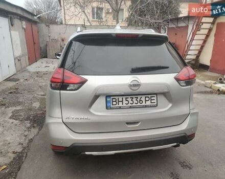Сірий Ніссан ІксТрейл, об'ємом двигуна 1.6 л та пробігом 50 тис. км за 23500 $, фото 4 на Automoto.ua