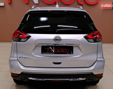 Серый Ниссан ИксТрейл, объемом двигателя 1.6 л и пробегом 50 тыс. км за 23900 $, фото 12 на Automoto.ua