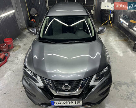 Серый Ниссан ИксТрейл, объемом двигателя 2 л и пробегом 80 тыс. км за 20000 $, фото 7 на Automoto.ua