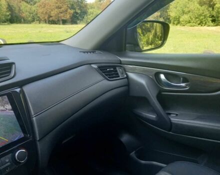 Серый Ниссан ИксТрейл, объемом двигателя 2 л и пробегом 42 тыс. км за 20500 $, фото 9 на Automoto.ua