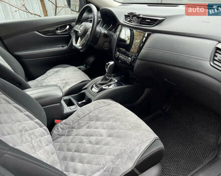 Серый Ниссан ИксТрейл, объемом двигателя 2 л и пробегом 80 тыс. км за 20000 $, фото 22 на Automoto.ua