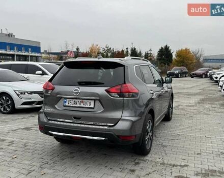 Серый Ниссан ИксТрейл, объемом двигателя 2 л и пробегом 97 тыс. км за 19999 $, фото 3 на Automoto.ua