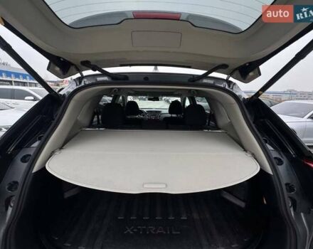 Серый Ниссан ИксТрейл, объемом двигателя 2 л и пробегом 97 тыс. км за 19999 $, фото 11 на Automoto.ua