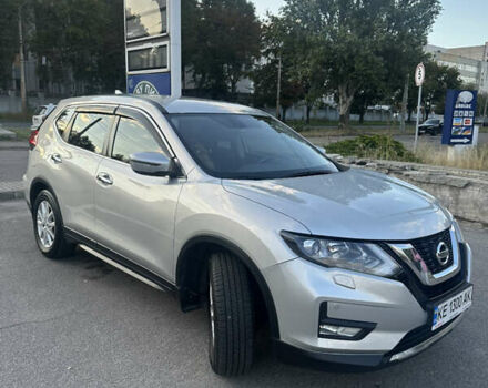 Сірий Ніссан ІксТрейл, об'ємом двигуна 1.6 л та пробігом 92 тис. км за 23500 $, фото 1 на Automoto.ua
