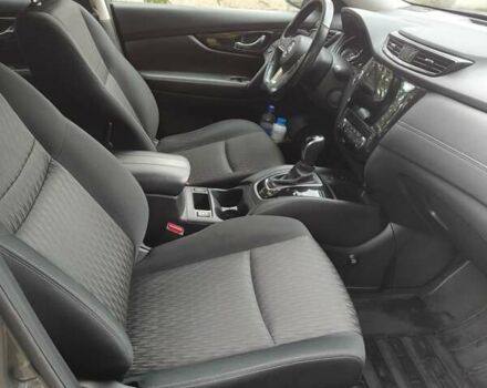 Сірий Ніссан ІксТрейл, об'ємом двигуна 2 л та пробігом 33 тис. км за 16000 $, фото 6 на Automoto.ua