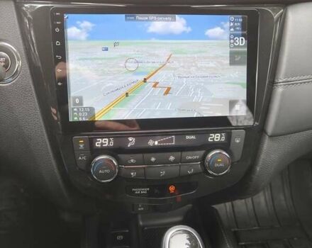 Сірий Ніссан ІксТрейл, об'ємом двигуна 2 л та пробігом 33 тис. км за 16000 $, фото 21 на Automoto.ua