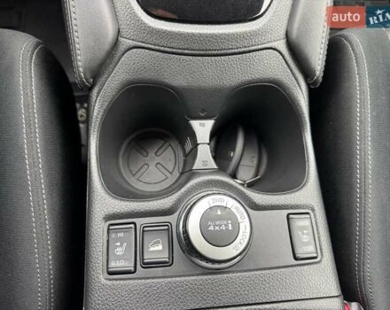 Серый Ниссан ИксТрейл, объемом двигателя 2 л и пробегом 97 тыс. км за 19999 $, фото 23 на Automoto.ua