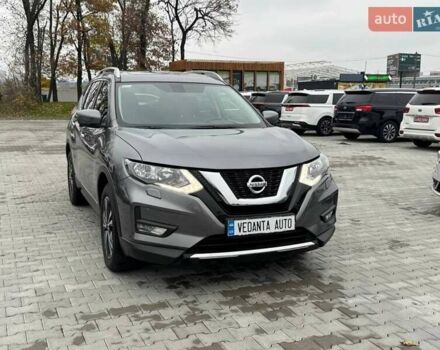 Серый Ниссан ИксТрейл, объемом двигателя 2 л и пробегом 97 тыс. км за 19999 $, фото 2 на Automoto.ua