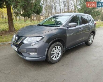Сірий Ніссан ІксТрейл, об'ємом двигуна 2 л та пробігом 33 тис. км за 16000 $, фото 1 на Automoto.ua