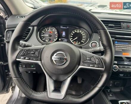 Серый Ниссан ИксТрейл, объемом двигателя 2 л и пробегом 97 тыс. км за 19999 $, фото 16 на Automoto.ua