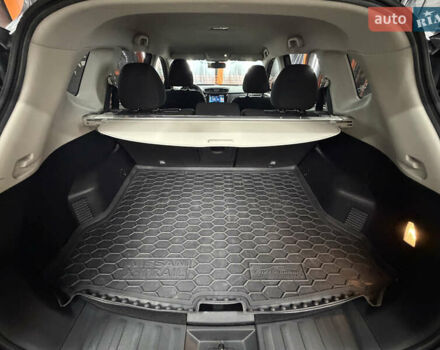 Серый Ниссан ИксТрейл, объемом двигателя 2 л и пробегом 39 тыс. км за 21450 $, фото 9 на Automoto.ua