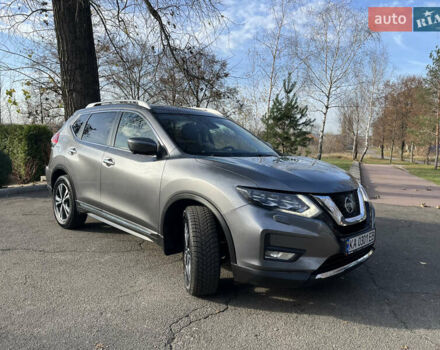Сірий Ніссан ІксТрейл, об'ємом двигуна 2.49 л та пробігом 109 тис. км за 27499 $, фото 2 на Automoto.ua