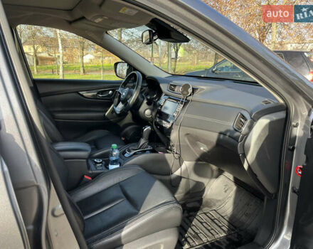 Сірий Ніссан ІксТрейл, об'ємом двигуна 2.49 л та пробігом 109 тис. км за 27499 $, фото 21 на Automoto.ua
