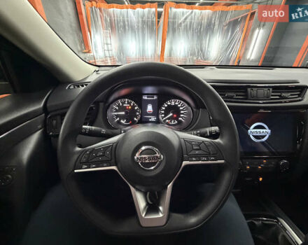 Серый Ниссан ИксТрейл, объемом двигателя 2 л и пробегом 39 тыс. км за 21450 $, фото 7 на Automoto.ua