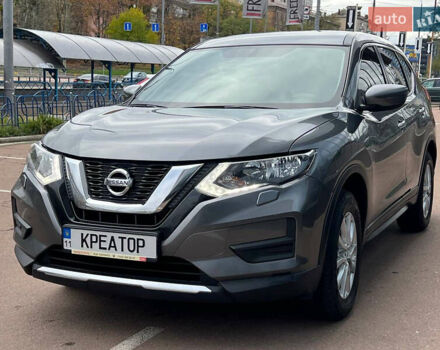 Серый Ниссан ИксТрейл, объемом двигателя 2 л и пробегом 85 тыс. км за 22900 $, фото 1 на Automoto.ua