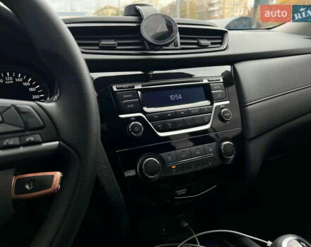 Серый Ниссан ИксТрейл, объемом двигателя 2 л и пробегом 85 тыс. км за 19500 $, фото 26 на Automoto.ua