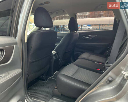 Серый Ниссан ИксТрейл, объемом двигателя 2 л и пробегом 85 тыс. км за 22900 $, фото 13 на Automoto.ua