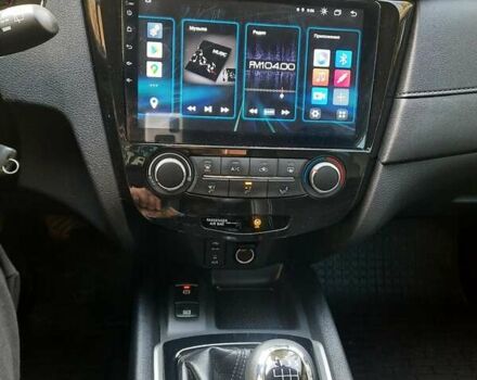 Серый Ниссан ИксТрейл, объемом двигателя 2 л и пробегом 24 тыс. км за 23820 $, фото 4 на Automoto.ua