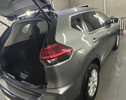 Серый Ниссан ИксТрейл, объемом двигателя 2 л и пробегом 44 тыс. км за 21500 $, фото 5 на Automoto.ua