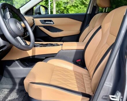 Серый Ниссан ИксТрейл, объемом двигателя 1.5 л и пробегом 18 тыс. км за 12000 $, фото 6 на Automoto.ua