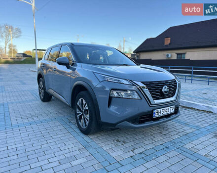 Сірий Ніссан ІксТрейл, об'ємом двигуна 1.5 л та пробігом 25 тис. км за 30200 $, фото 1 на Automoto.ua