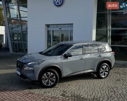 Серый Ниссан ИксТрейл, объемом двигателя 1.5 л и пробегом 12 тыс. км за 35990 $, фото 5 на Automoto.ua