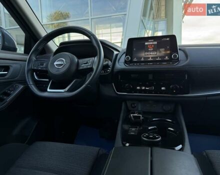 Серый Ниссан ИксТрейл, объемом двигателя 1.5 л и пробегом 12 тыс. км за 35990 $, фото 68 на Automoto.ua