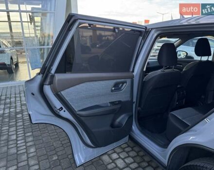 Серый Ниссан ИксТрейл, объемом двигателя 1.5 л и пробегом 12 тыс. км за 35990 $, фото 67 на Automoto.ua