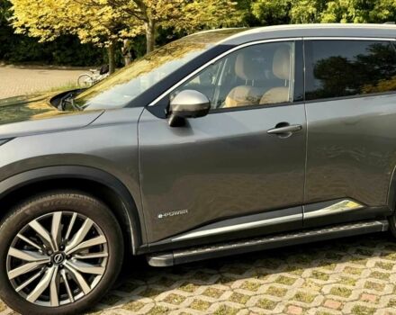 Серый Ниссан ИксТрейл, объемом двигателя 1.5 л и пробегом 18 тыс. км за 12000 $, фото 4 на Automoto.ua