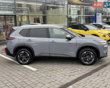 Серый Ниссан ИксТрейл, объемом двигателя 1.5 л и пробегом 1 тыс. км за 41425 $, фото 3 на Automoto.ua