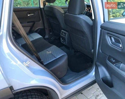 Сірий Ніссан ІксТрейл, об'ємом двигуна 1.5 л та пробігом 6 тис. км за 33333 $, фото 26 на Automoto.ua