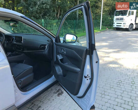 Сірий Ніссан ІксТрейл, об'ємом двигуна 1.5 л та пробігом 6 тис. км за 33333 $, фото 22 на Automoto.ua