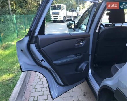 Сірий Ніссан ІксТрейл, об'ємом двигуна 1.5 л та пробігом 6 тис. км за 33333 $, фото 29 на Automoto.ua