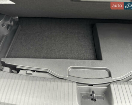 Серый Ниссан ИксТрейл, объемом двигателя 1.5 л и пробегом 1 тыс. км за 41425 $, фото 28 на Automoto.ua