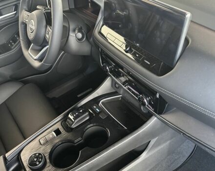 Сірий Ніссан ІксТрейл, об'ємом двигуна 0 л та пробігом 0 тис. км за 44303 $, фото 4 на Automoto.ua