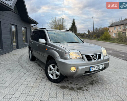 Серый Ниссан ИксТрейл, объемом двигателя 2 л и пробегом 249 тыс. км за 4999 $, фото 1 на Automoto.ua