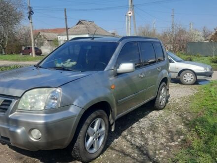 Ниссан ИксТрейл 2002 в Кривом Роге на Automoto.ua Серый Ниссан ИксТрейл, объемом двигателя 2 л и пробегом 328 тыс. км за 6200 $, фото 1 на Automoto.ua