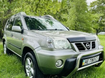 Ниссан ИксТрейл 2003 в Днепре (Днепропетровске) на Automoto.ua Серый Ниссан ИксТрейл, объемом двигателя 2.2 л и пробегом 250 тыс. км за 4850 $, фото 1 на Automoto.ua